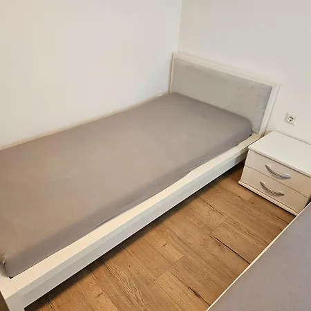 By B Apartamento Thungen